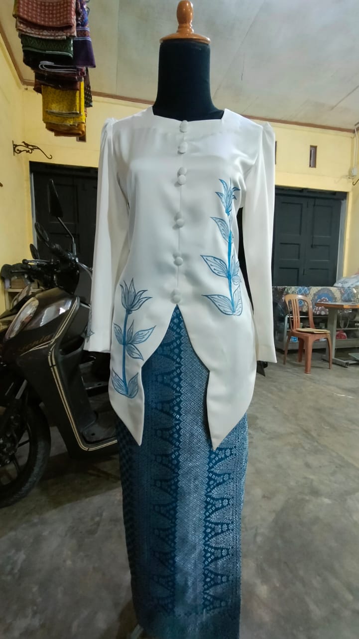 Gambar Produk melayu putih set pengantin